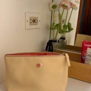 BVLGARI Elegant Cream Pouch